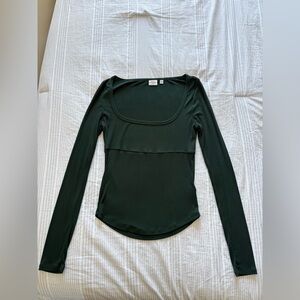Sunday Best Aritzia Deep Green Long Sleeve Tee